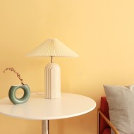 تموج الجدول الخفيفة