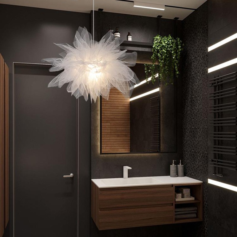 مصباح معلق من القطن الأبيض