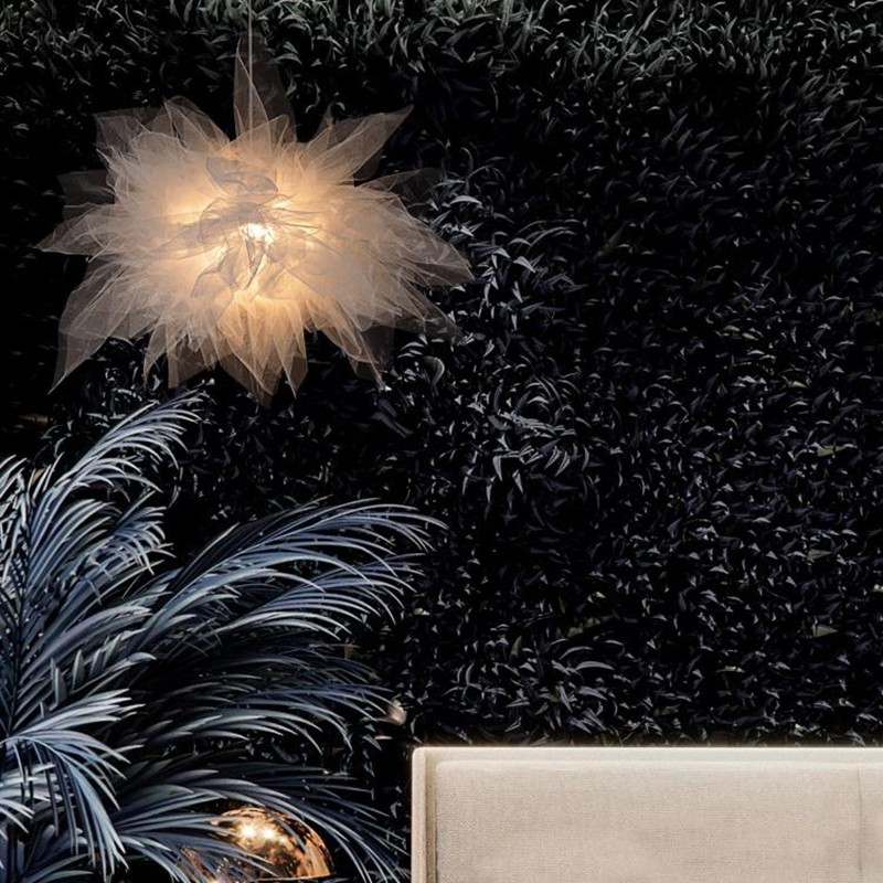 مصباح معلق من القطن الأبيض