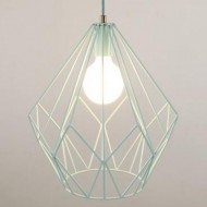 قلادة ضوء قفص ماكرون