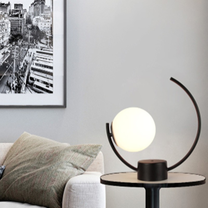 ضوء طاولة الكرة المتأرجحة