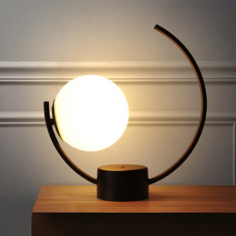 ضوء طاولة الكرة المتأرجحة