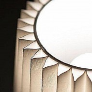 مصباح طاولة كريم