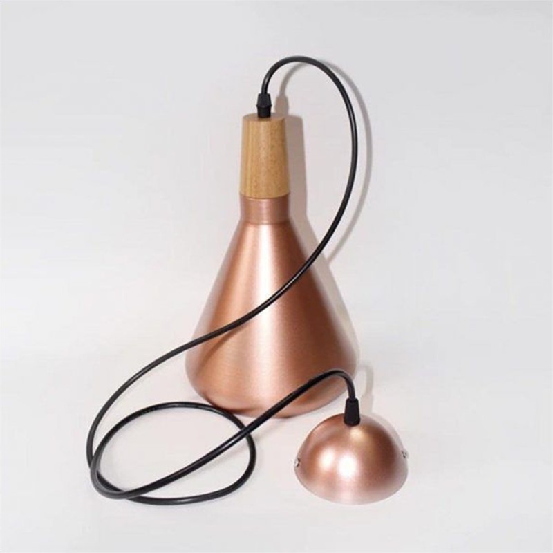 نورديك قلادة الخفيفة