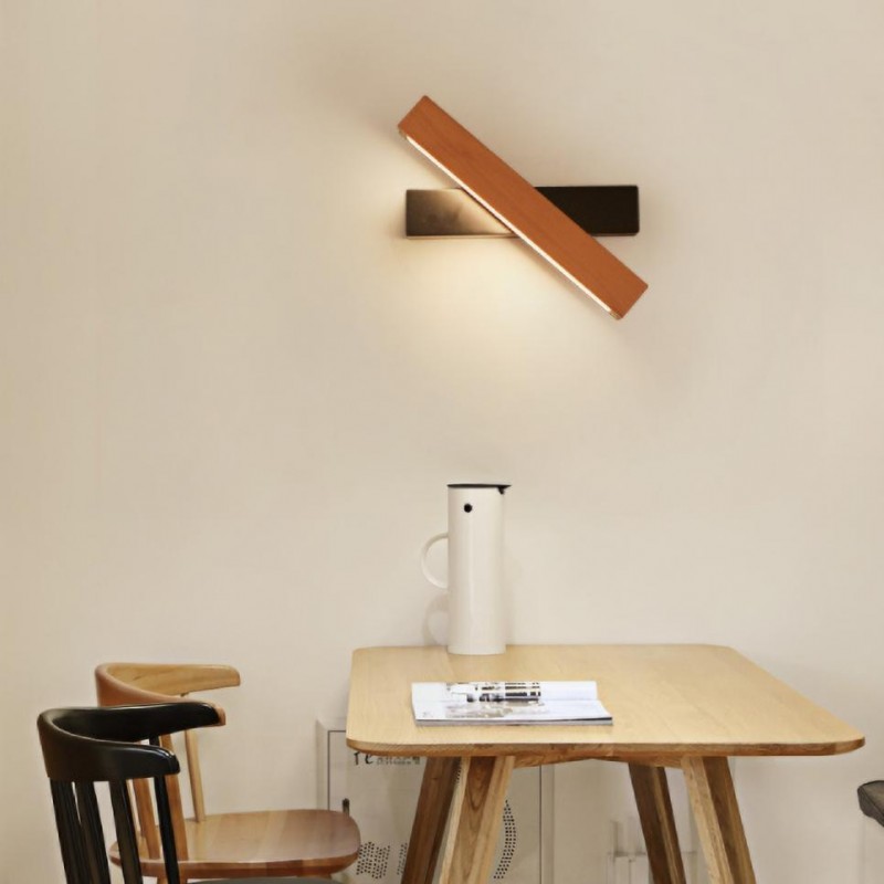 مصباح حائط قابل للتعديل من الشرفة