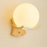 مصباح حائط خشبي حديث داخلي