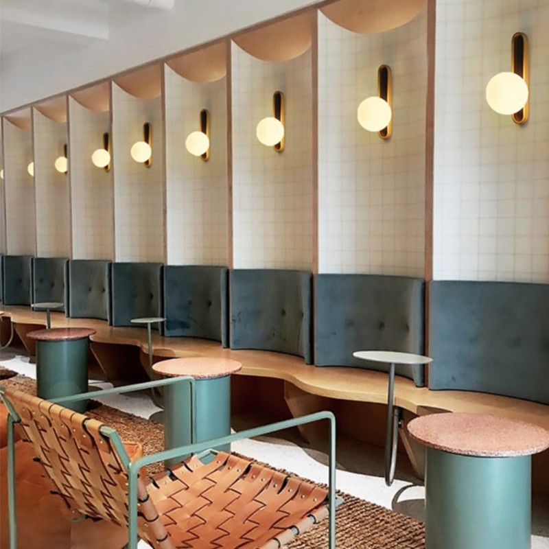 بونت سكون الجدار الزجاجي BRAN