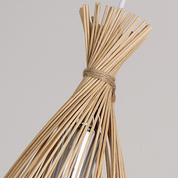 ضوء قلادة العريس الرجعية الخيزران