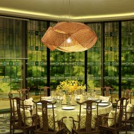 ثريا من خشب الروطان على طراز جنوب شرق آسيا