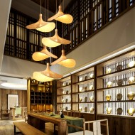 جنوب شرق المنزل المنسوجة ضوء قلادة الإبداعية